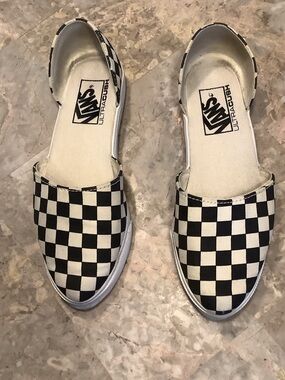 Vans Checkerboard Slip-On Flats - Black & White